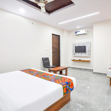 Fabhotel Platinum Palace - Nr Magadi Main Road 班加罗尔 外观 照片