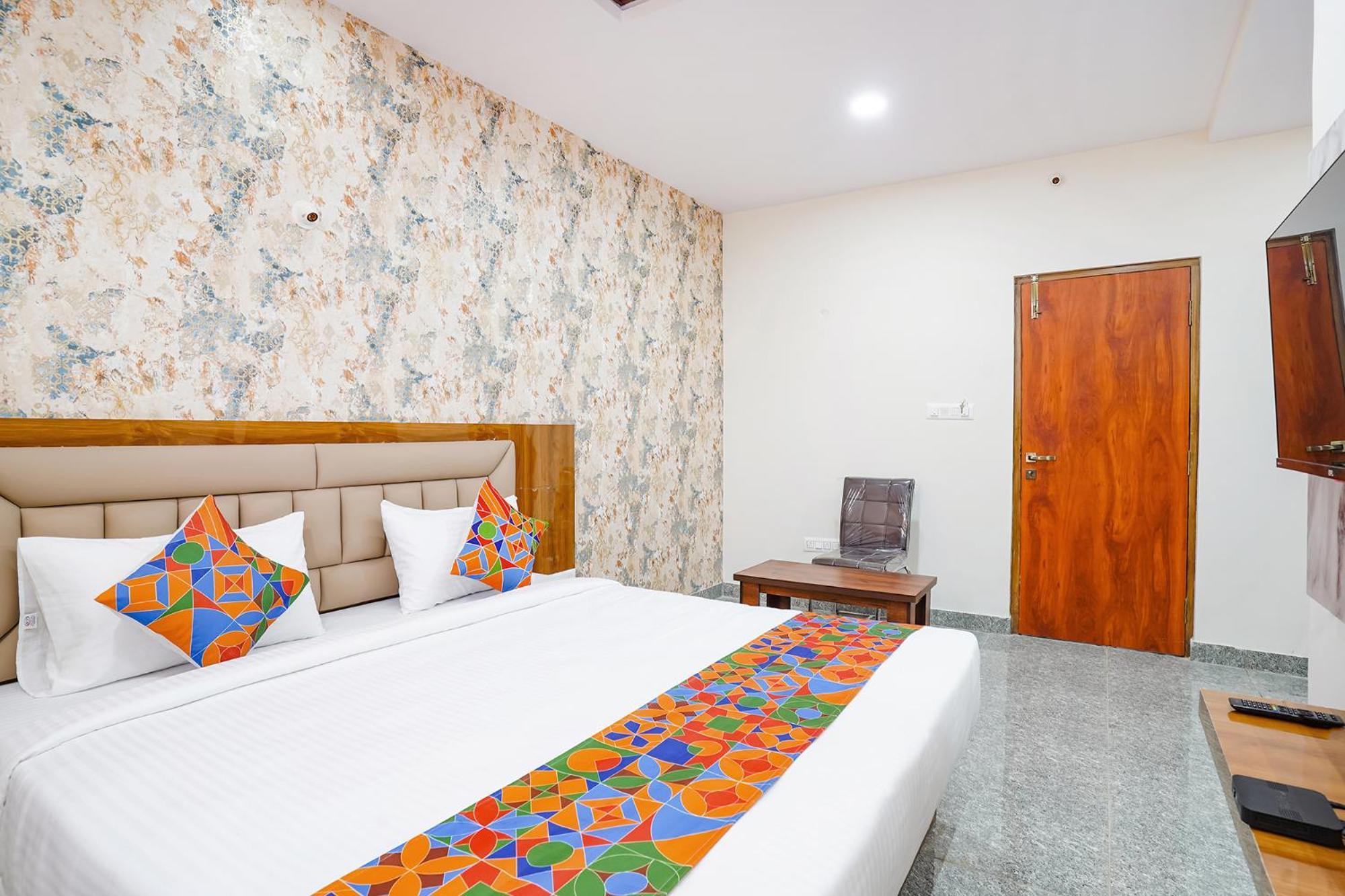 Fabhotel Platinum Palace - Nr Magadi Main Road 班加罗尔 外观 照片