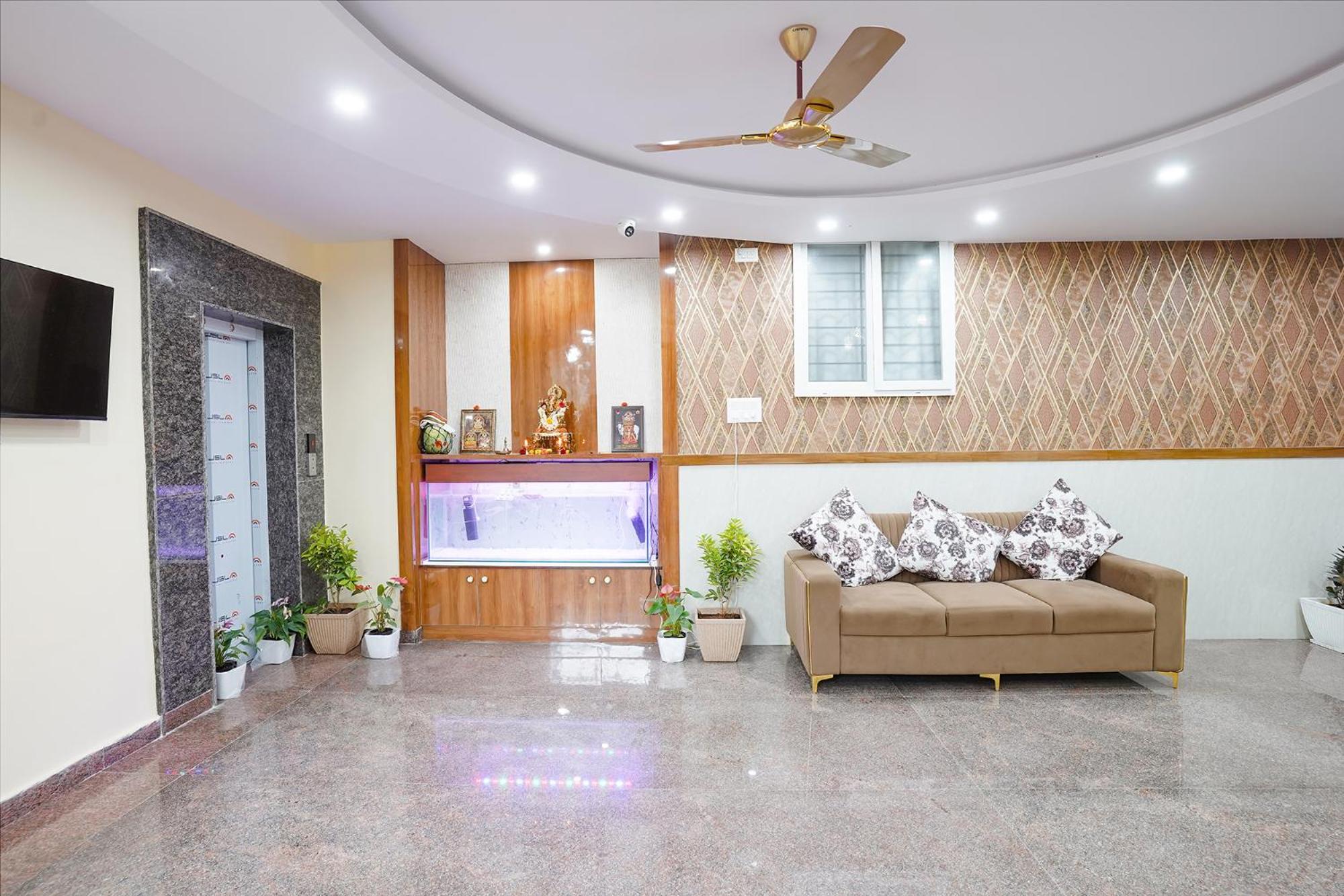 Fabhotel Platinum Palace - Nr Magadi Main Road 班加罗尔 外观 照片